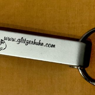 29.23_ Schlüsselanhänger mit Flaschenöffner_glitzerhuhn com