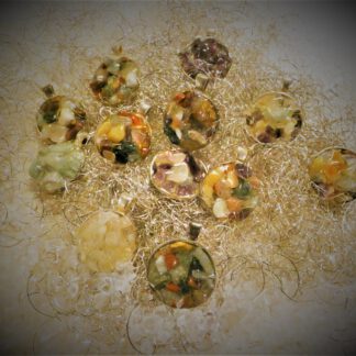 Anhänger rund mit Edelsteinsplitter