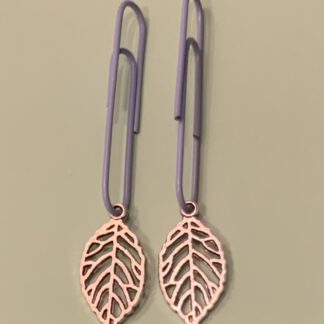 Klammer blau mit Blatt (Metall) silberfarben